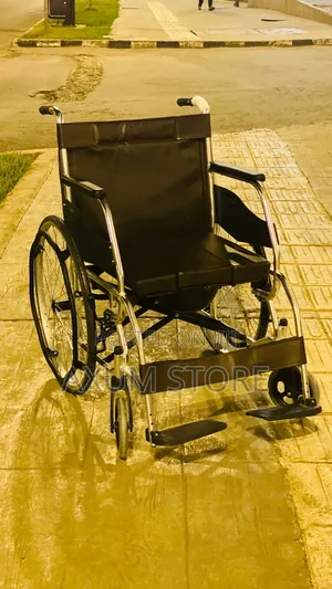 ዘመናዊ ማኑዋል ዊልቸር — Modern Manual Wheelchair