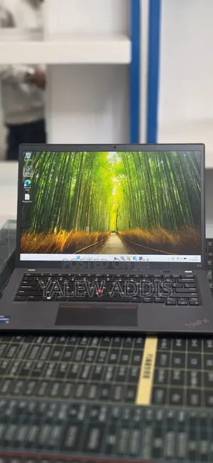 New Laptop Lenovo ThinkPad T14 16GB Intel Core i7 SSD 512GB