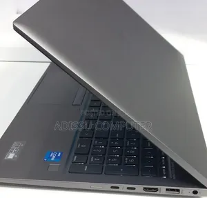 New Laptop HP ZBook 15 16GB Intel Core i7 SSD 512GB