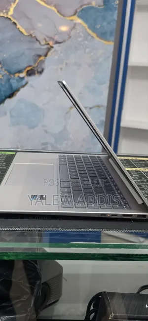 New Laptop HP Pavilion 15 16GB Intel Core i7 SSD 1T