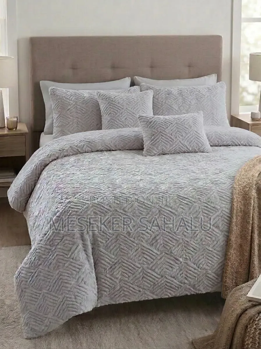 6 PCS Comforter