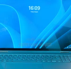 New Laptop Lenovo Yoga 7i 16GB Intel Core Ultra 7 SSD 512GB