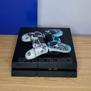 PlayStation 4 FAT ከ2 Original Joystick ጋር | አዲስ ዓመት 2026