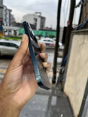 Apple iPhone 13 128 GB