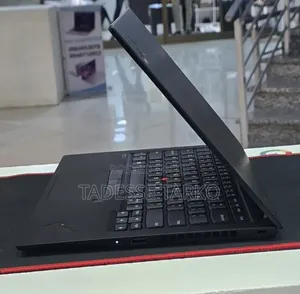 New Laptop Lenovo ThinkPad X1 Carbon 16GB Intel Core i7 SSD 512GB