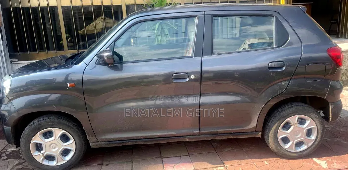 Suzuki S-Presso 2022 Gray