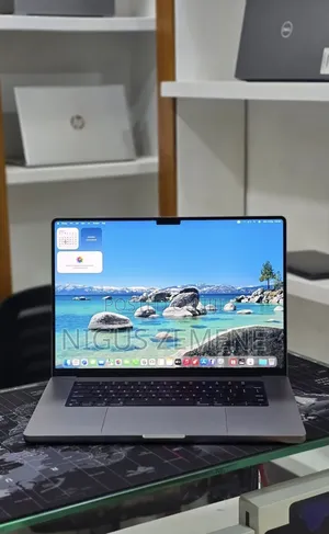 New Laptop Apple MacBook Pro 2023 M2 16GB Apple M2 Ultra SSD 512GB
