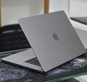 New Laptop Apple MacBook Pro 2023 M2 16GB Apple M2 Ultra SSD 512GB