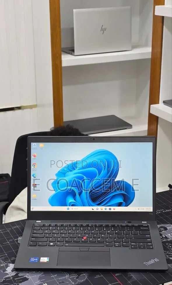 New Laptop Lenovo 32GB Intel Core i7 SSD 512GB
