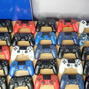 Original Sony PS4 Controllers – Reliable Choice for Busy Game Zones