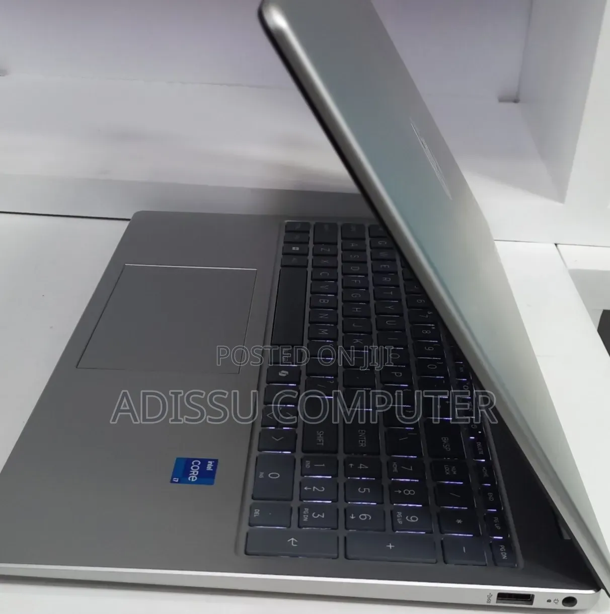 New Laptop HP Stream Notebook 16GB Intel Core i7 SSD 512GB