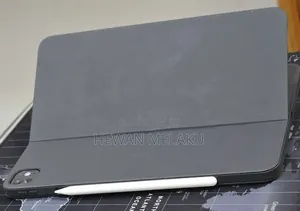 New Apple iPad Pro 13 (2025) 256 GB