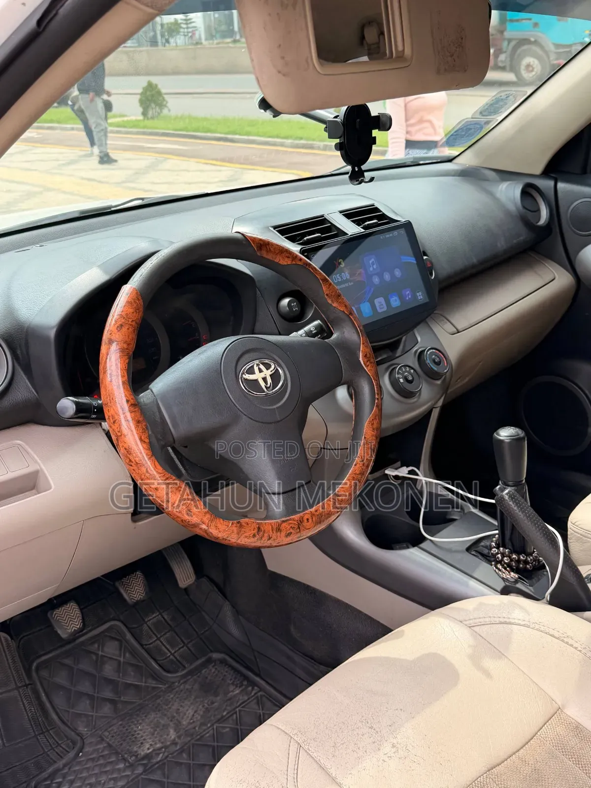 Toyota RAV4 2007 White