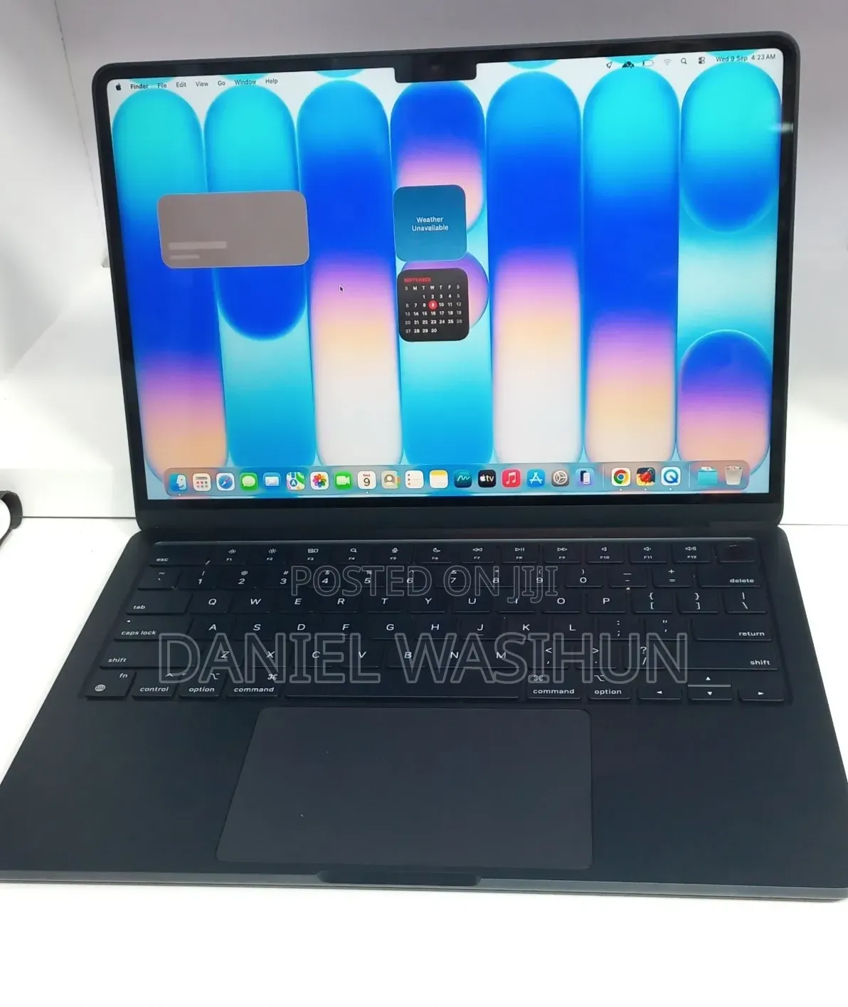 New Laptop Apple MacBook Air 2022 M2 8GB Apple M2 SSD 256GB