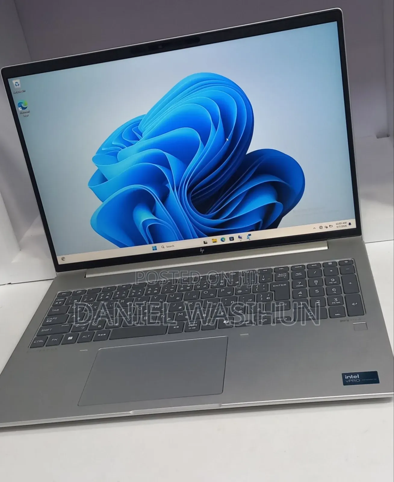New Laptop HP EliteBook 660 G11 16GB Intel Core Ultra 7 SSD 512GB