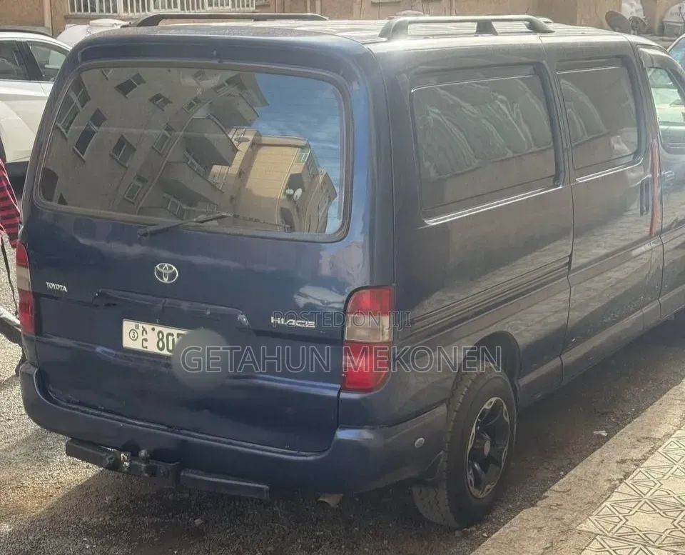 Car 2008 Blue