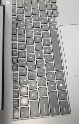 New Laptop Lenovo ThinkBook 13 16GB Intel Core i5 SSD 512GB