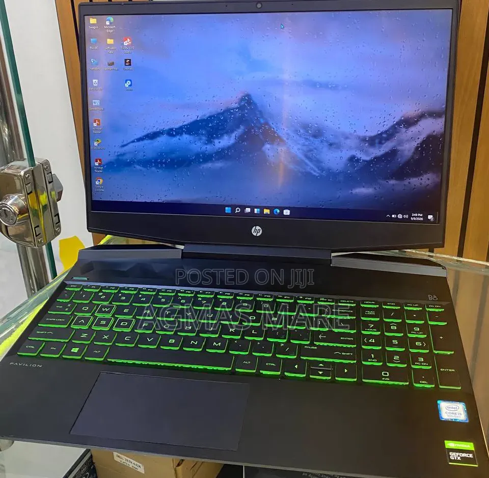 New Laptop HP Pavilion Power 15 16GB Intel Core i5 SSD 512GB