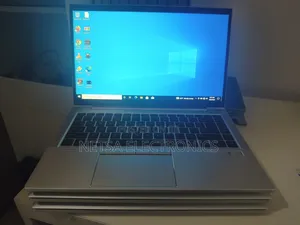 New Laptop HP EliteBook 840 G8 16GB Intel Core i7 SSD 512GB