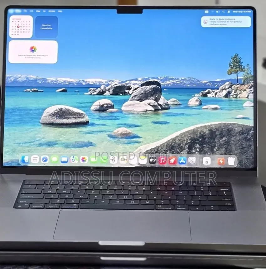 New Laptop Apple MacBook Pro 2021 M1 32GB Apple M1 Pro SSD 512GB