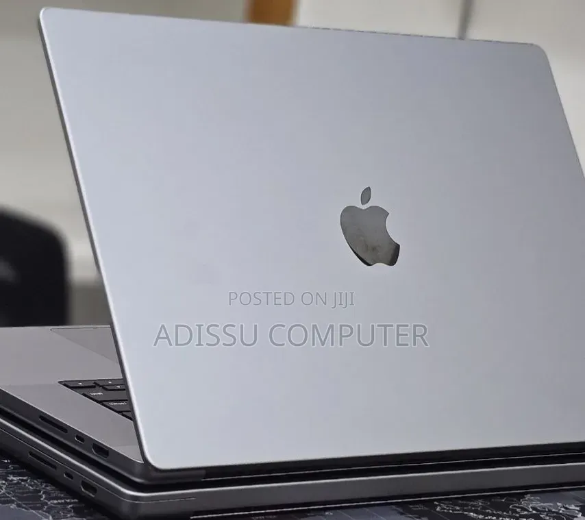 New Laptop Apple MacBook Pro 2021 M1 32GB Apple M1 Pro SSD 512GB