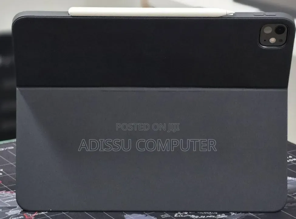 New Laptop 8GB SSD 256GB