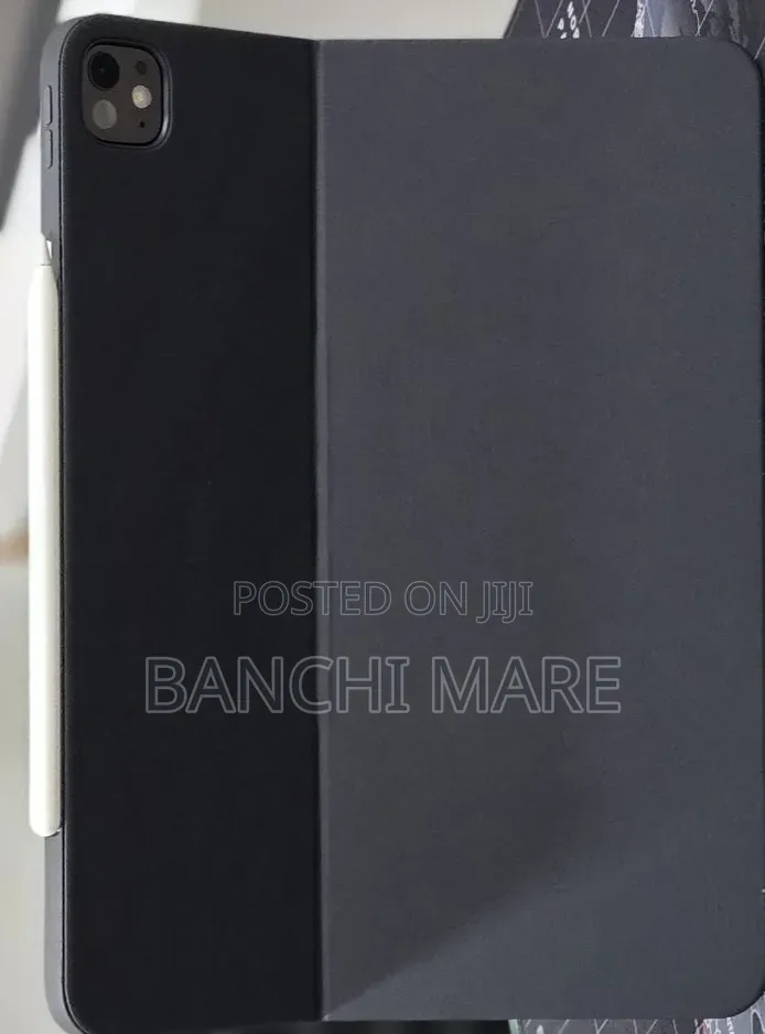 New Apple iPad Pro 13 (2025) 256 GB