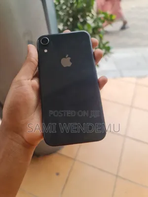 Apple iPhone XR 64 GB Black