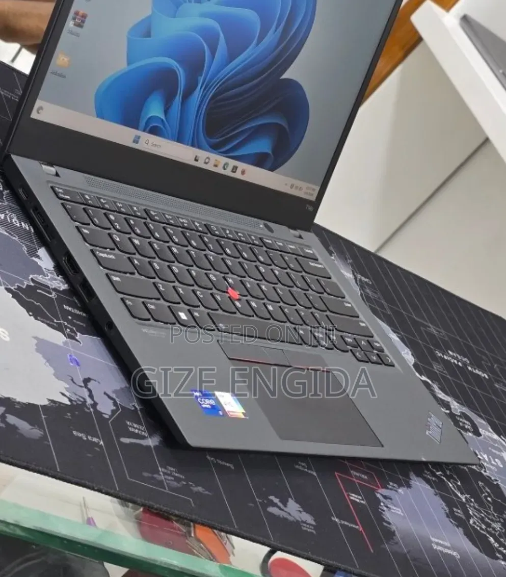 New Laptop Lenovo ThinkPad T14 G3 32GB Intel Core i7 SSD 512GB