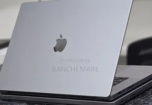 New Laptop Apple MacBook Pro 2021 M1 32GB Apple M1 Pro SSD 512GB