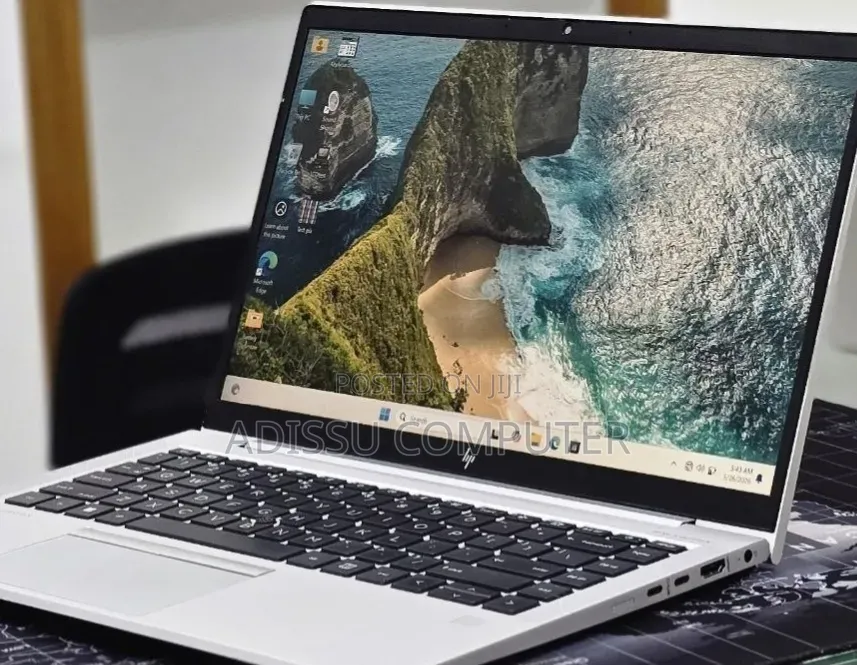 New Laptop HP EliteBook 845 G8 16GB AMD Ryzen 7 SSD 512GB