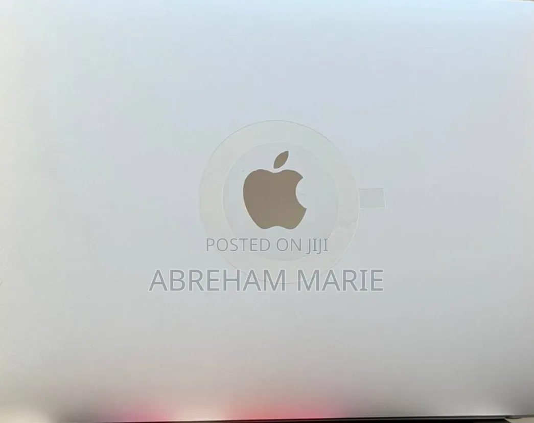 New Laptop Apple MacBook Pro 2020 M1 8GB Apple M1 Pro SSD 512GB