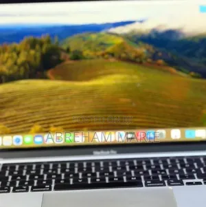 New Laptop Apple MacBook Pro 2020 M1 8GB Apple M1 Pro SSD 512GB