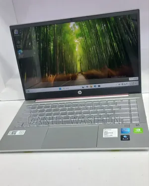 New Laptop HP Pavilion 14 16GB Intel Core i5 SSD 512GB