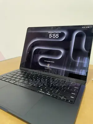 New Laptop Apple MacBook Air 2024 M3 16GB Apple M3 SSD 256GB