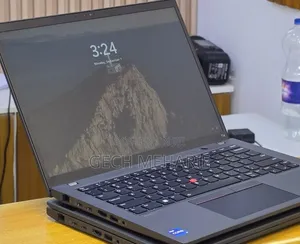 New Laptop Lenovo ThinkPad T14 G4 16GB Intel Core i7 SSD 512GB