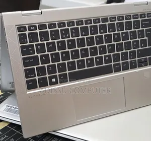 New Laptop HP EliteBook 830 G8 16GB Intel Core i5 SSD 512GB
