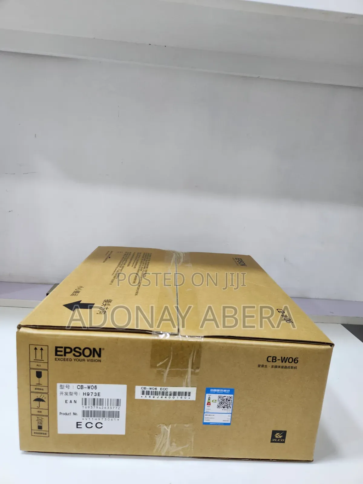 Brand New EPSON Projector Quantity 2PC