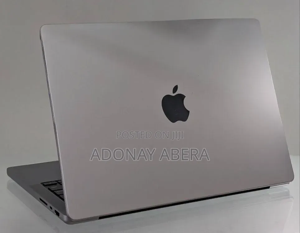 New Laptop Apple MacBook 16GB SSD 512GB