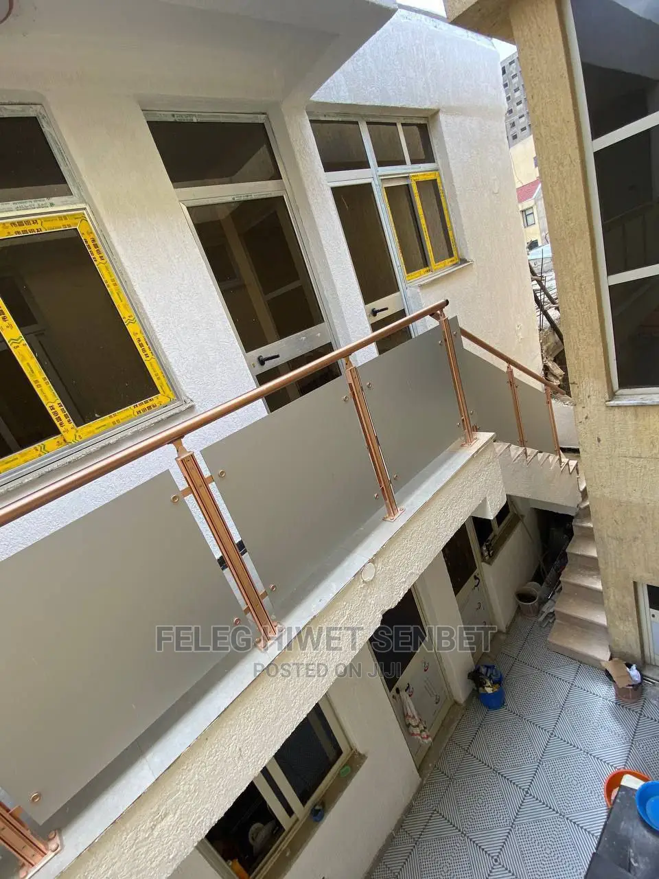 6bdrm House in አአ, Bole for Sale