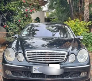 Mercedes-Benz C200 2008 Black