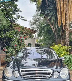 Mercedes-Benz C200 2008 Black
