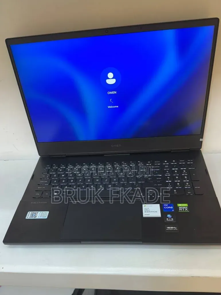 New Laptop Microsoft Surface Laptop 4 16GB Intel Core i7 SSD 512GB