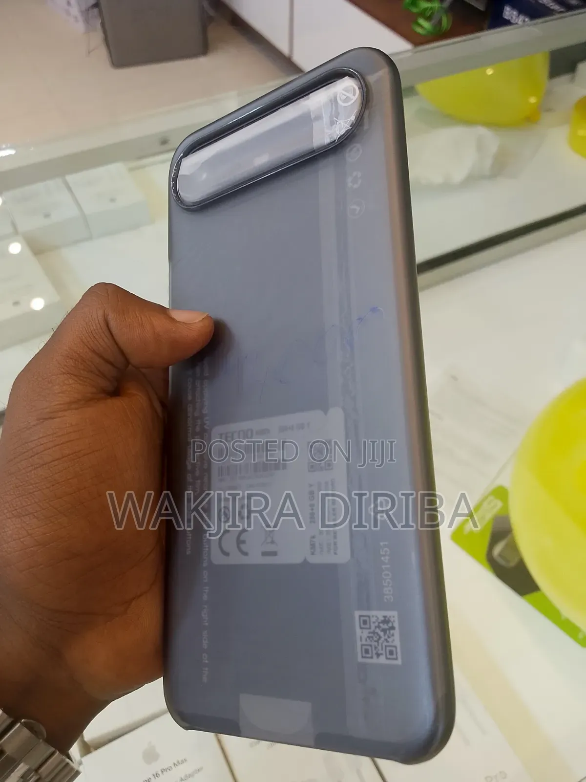 New Tecno Spark Slim 256 GB
