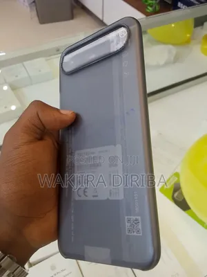 New Tecno Spark Slim 256 GB