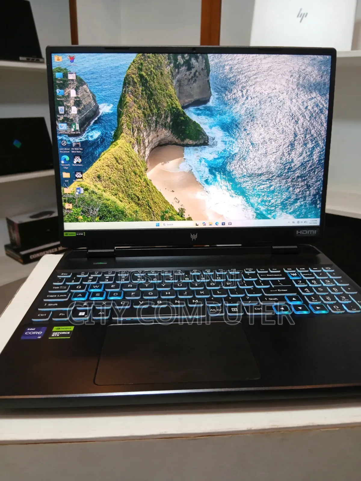 New Laptop Acer Predator Helios 300 16GB Intel Core i7 SSD 1T