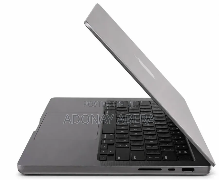 New Laptop Apple MacBook 16GB SSD 1T