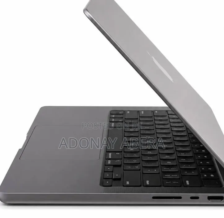 New Laptop Apple MacBook 16GB SSD 1T
