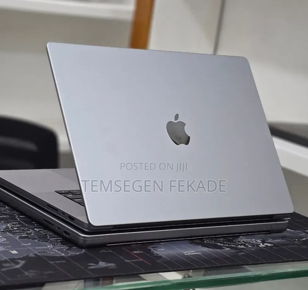 New Laptop Apple MacBook Pro 2021 M1 32GB Apple M1 Pro SSD 512GB