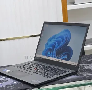 New Laptop Lenovo ThinkPad T14s Gen 2 32GB Intel Core i7 SSD 512GB